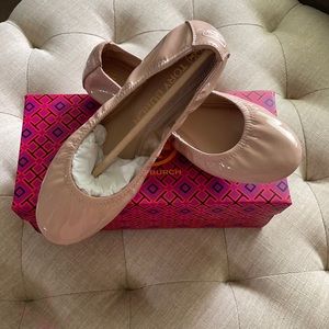 TORY BURCH NWT BALLET FLATS-7.5